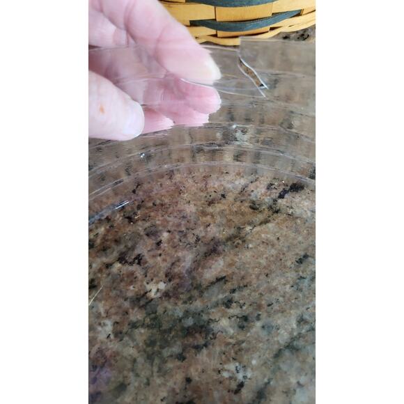 2000 Longaberger Basket Round Heartland Darning Basket 10"Rd x 4"H - Picture 13 of 16